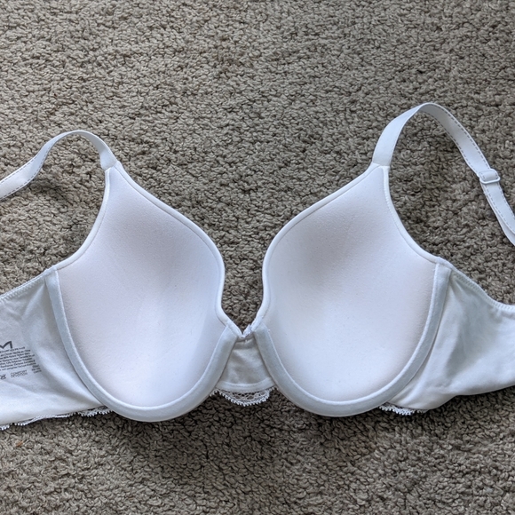 Maidenform Comfort Devotion Bra, size 34D - Picture 2 of 4